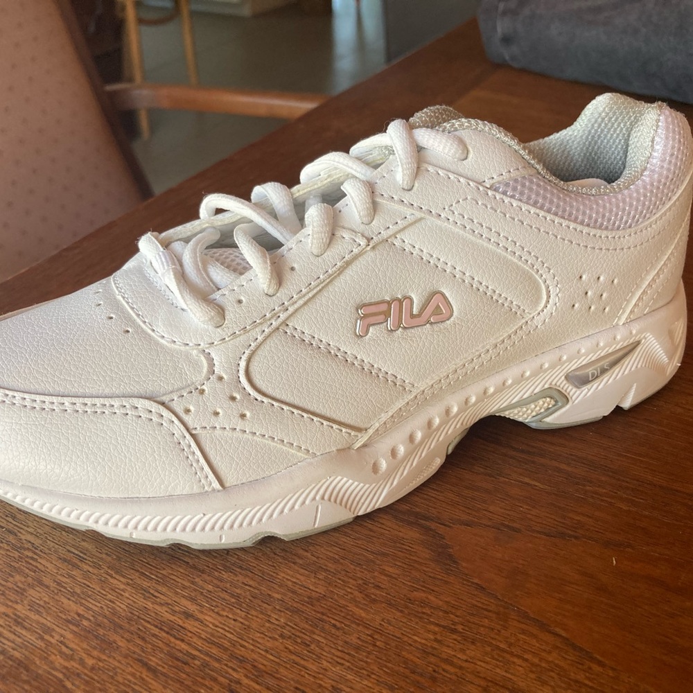 Fila women’s athletic shoes size 6.5